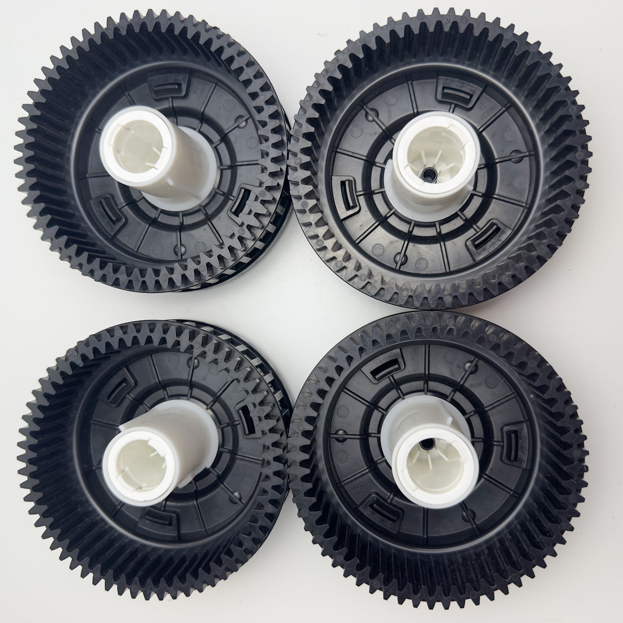 Set 4 Roți Recondiționate Robot Curățare Piscină Zodiac Voyager / XA / Cnx R0897300 - Recondiționat