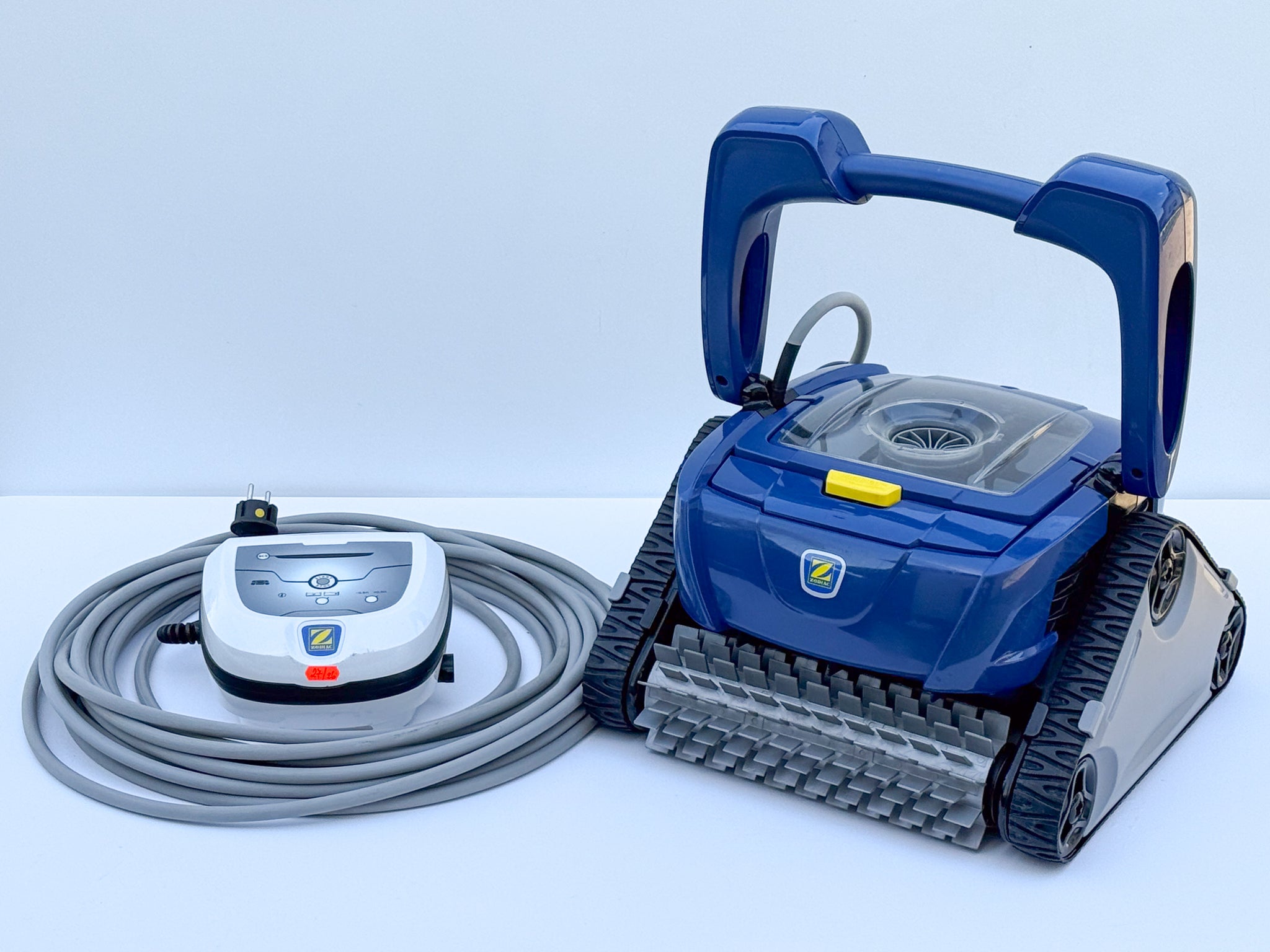 Robot de curățare pentru piscină Zodiac CyclonX RC4400