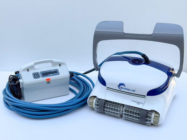 Robot curățare piscină Dolphin Maytronics Maximus X90