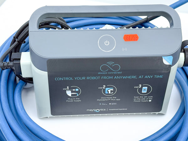 Robot curățare piscină Dolphin Maytronics Ultimate Active