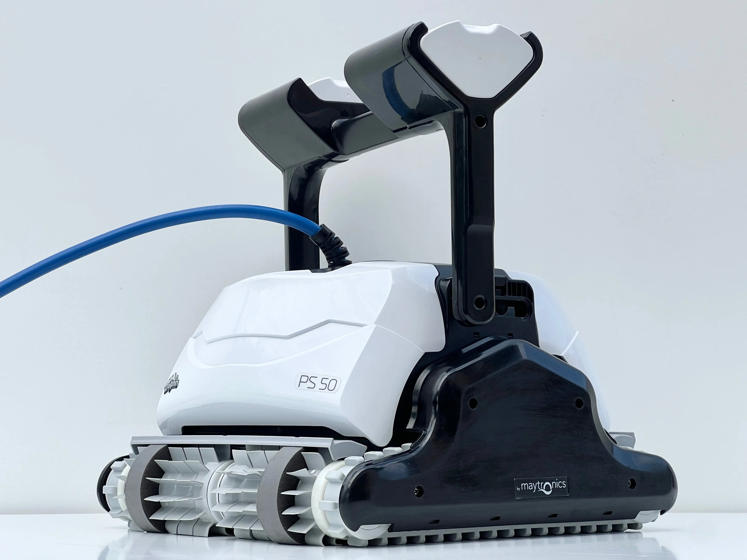 Robot de curățare pentru piscină Dolphin Maytronics PS50
