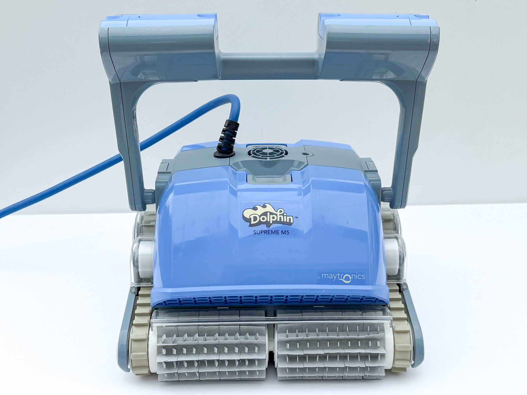 Robot curățare piscină Dolphin Maytronics Supreme M5