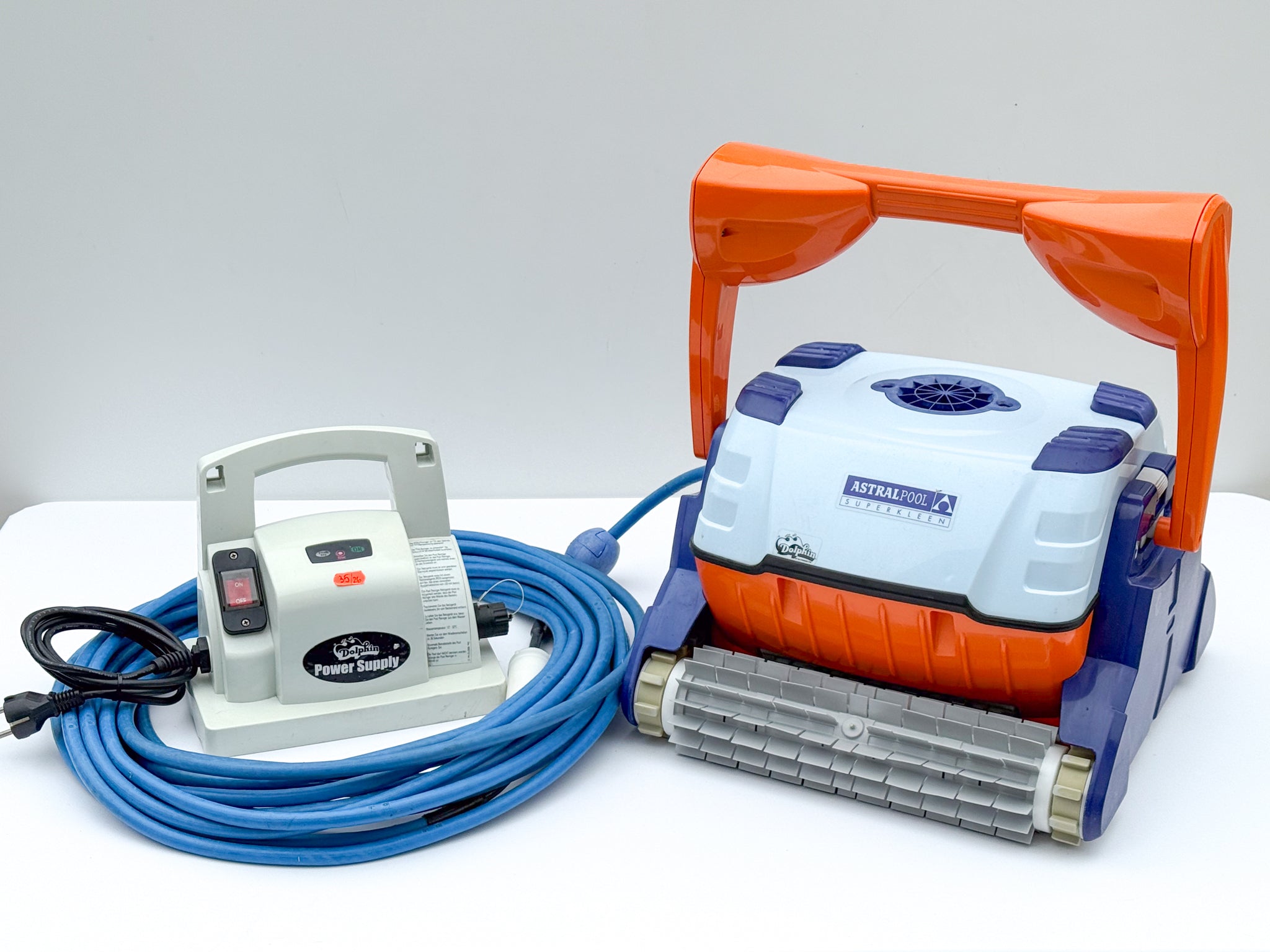 Robot curățare piscină Dolphin Astralpool SuperKleen