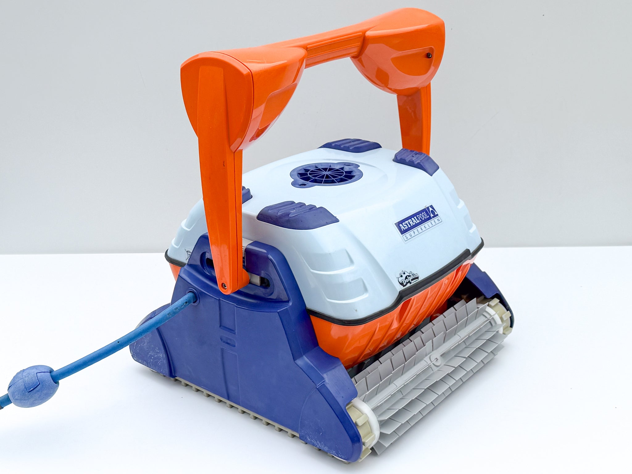 Robot curățare piscină Dolphin Astralpool SuperKleen