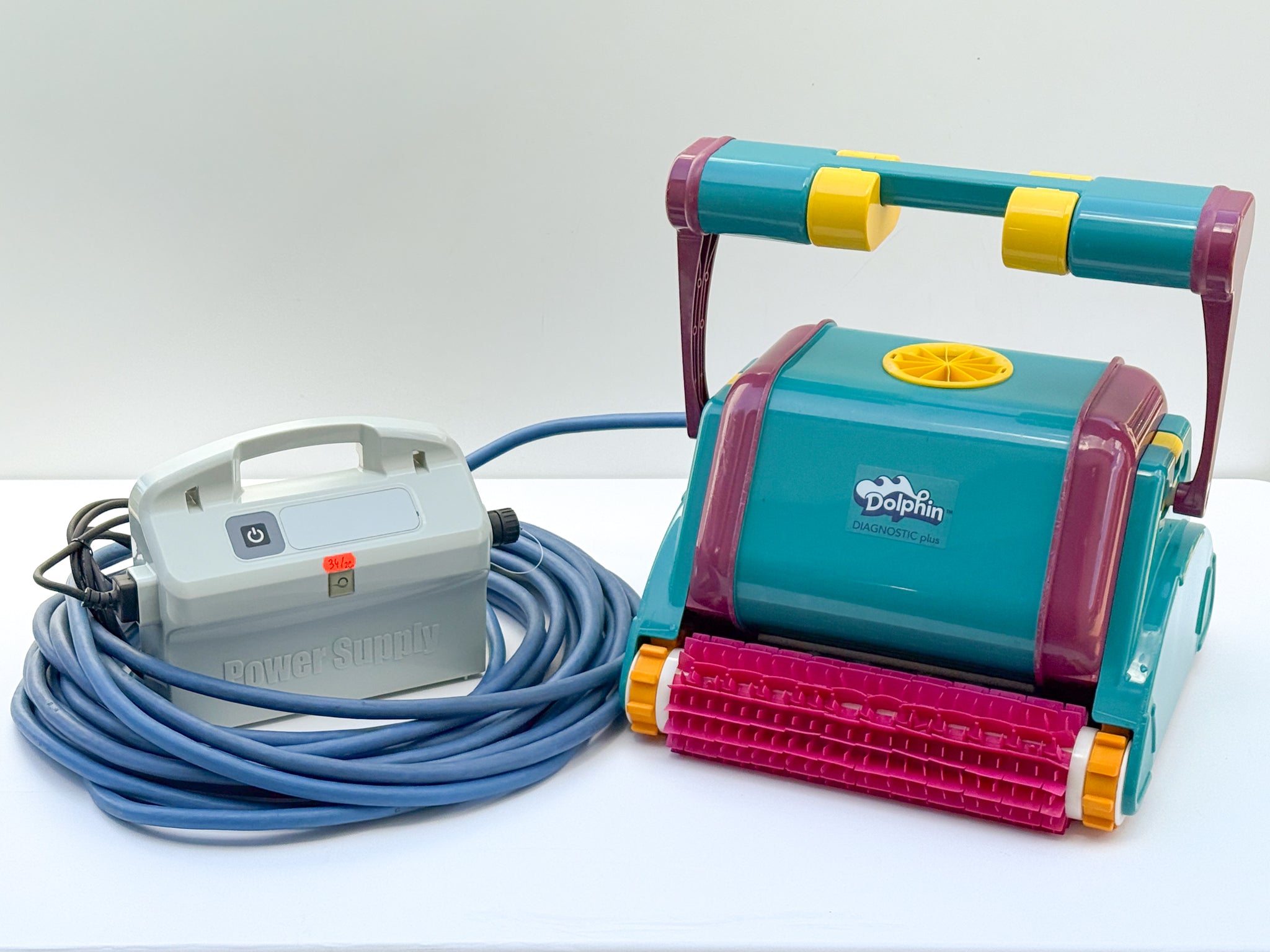Robot curățare piscină Dolphin Diagnostic Plus