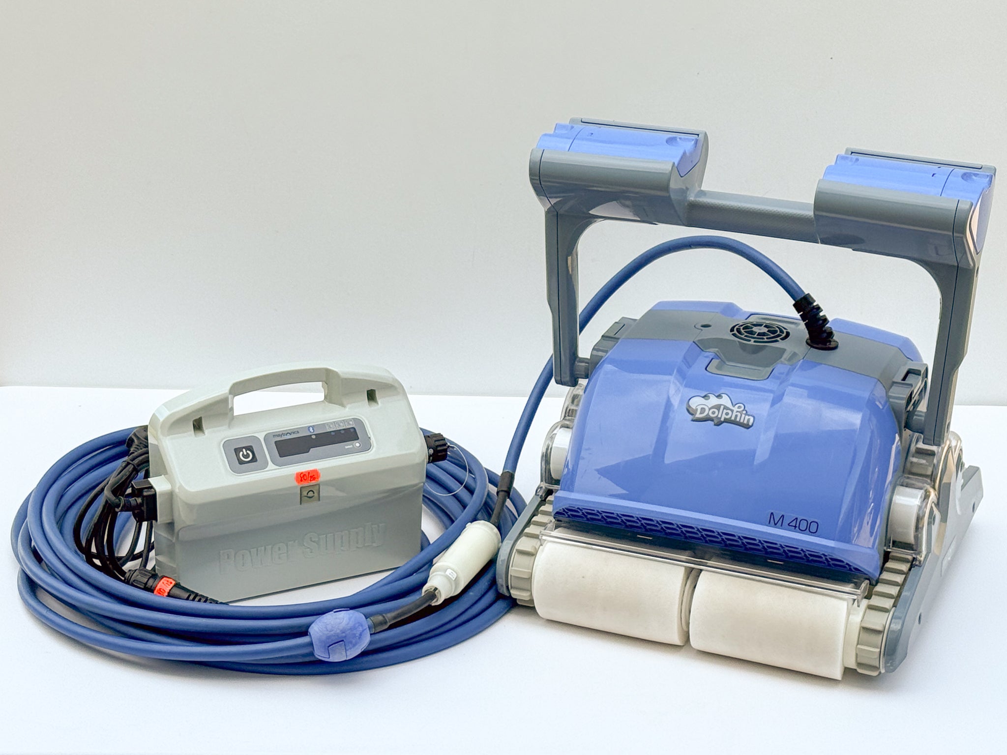 Robot curățare piscină Dolphin Maytronics M400