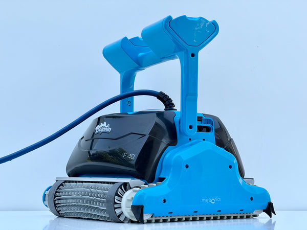 Robot de curățare pentru piscină Dolphin Maytronics F40