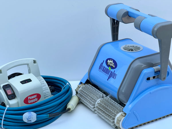 Robot de curățare pentru piscină Dolphin Dynamic Plus