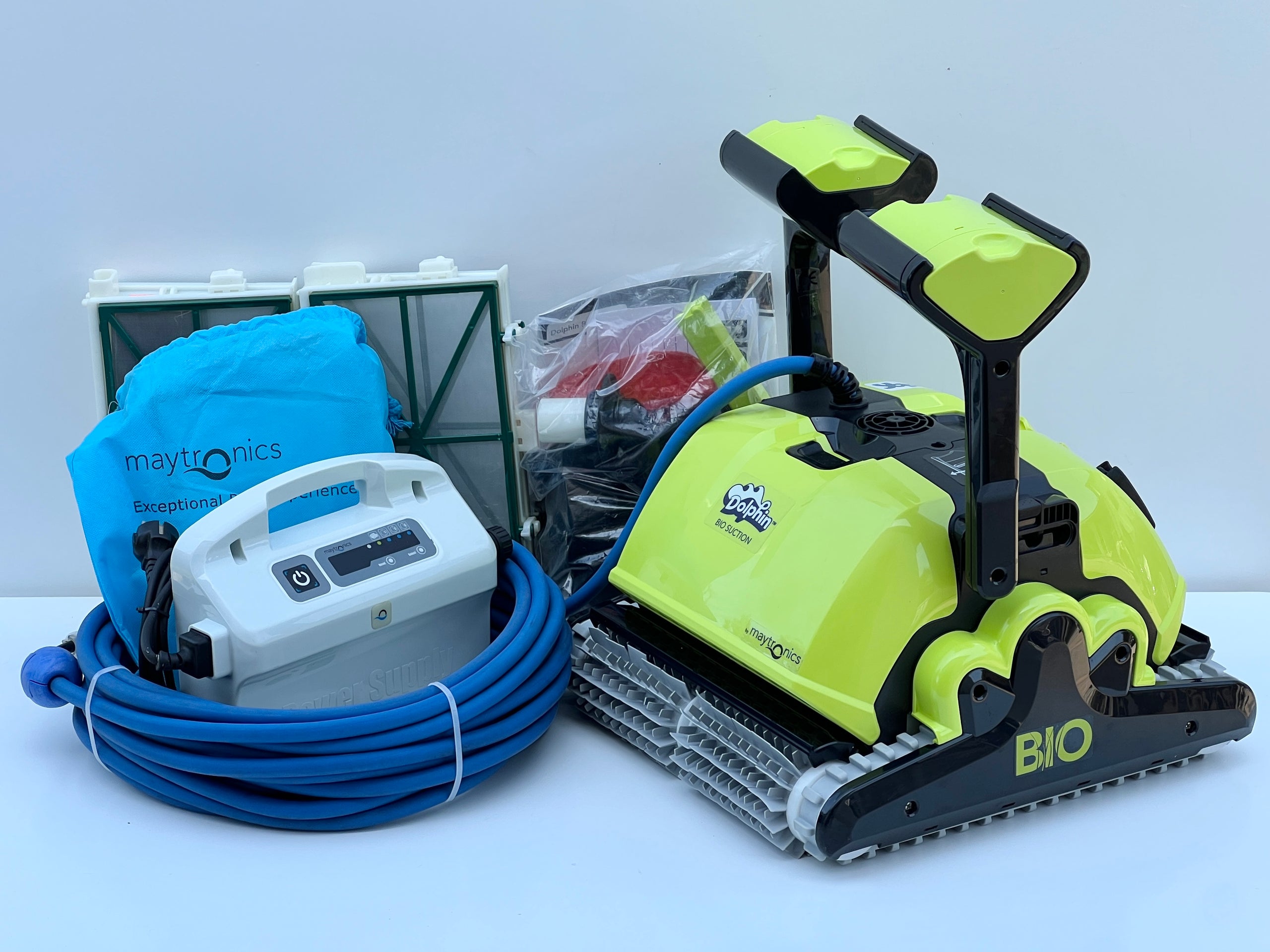Robot de curățare pentru piscină Dolphin BIO Suction (Complet cu Accesorii BIO)