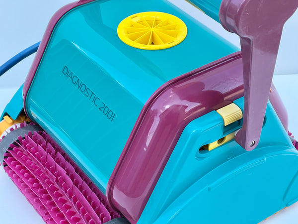 Robot de curățare pentru piscină Dolphin Diagnostic 2001