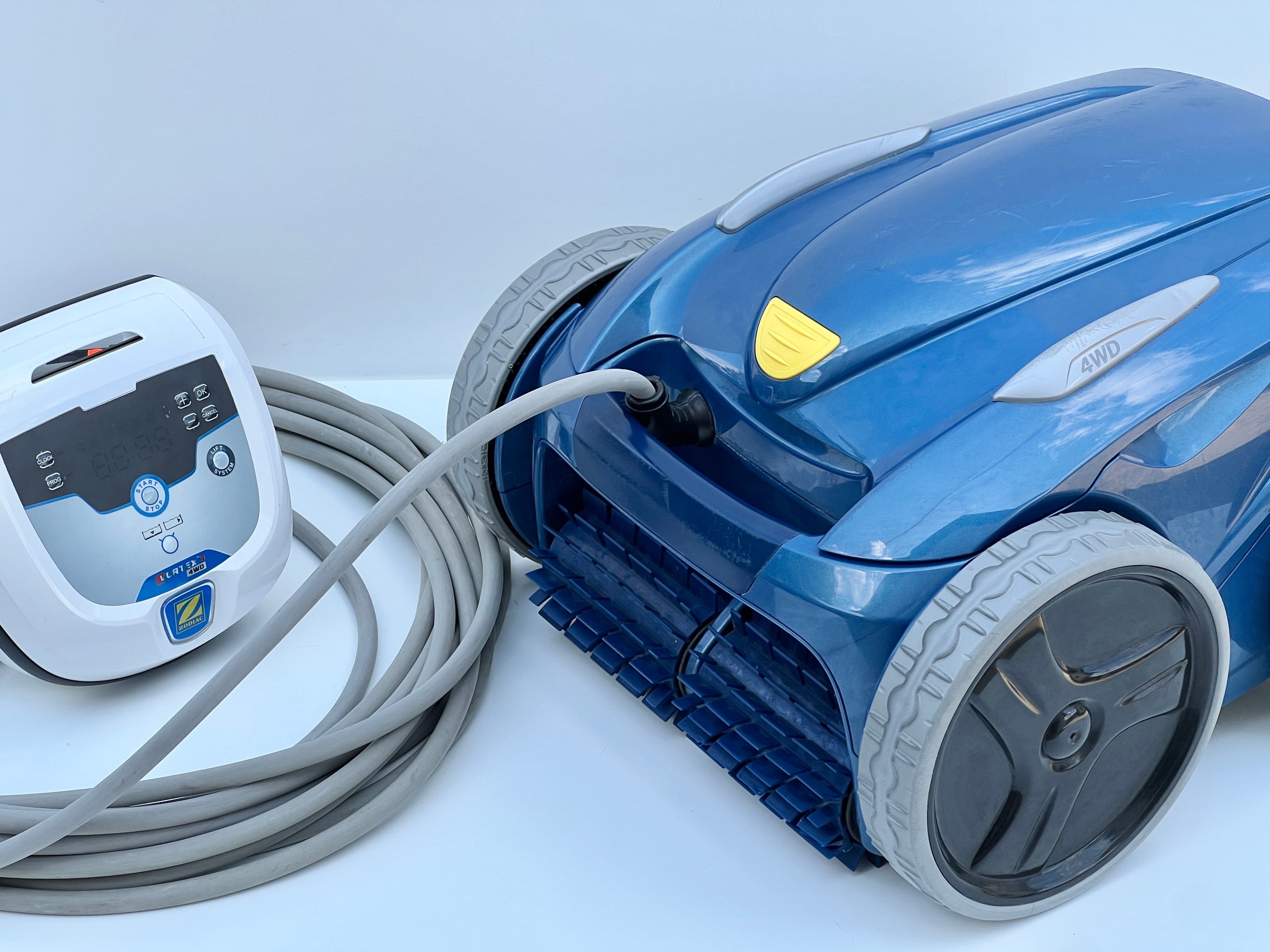 Robot de curățare pentru piscină Zodiac Vortex 3 4WD