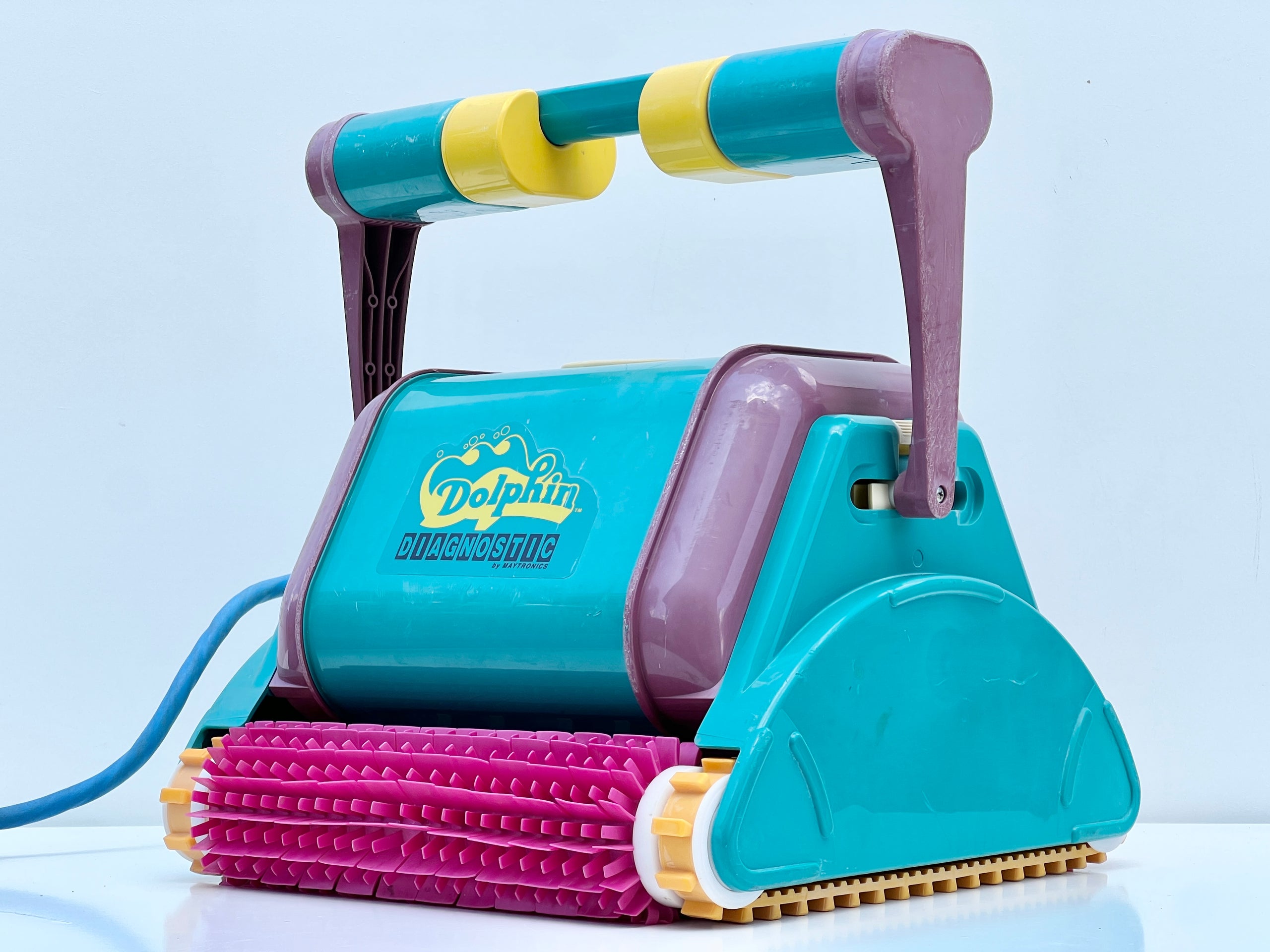 Robot de curățare pentru piscină Dolphin Diagnostic 2001