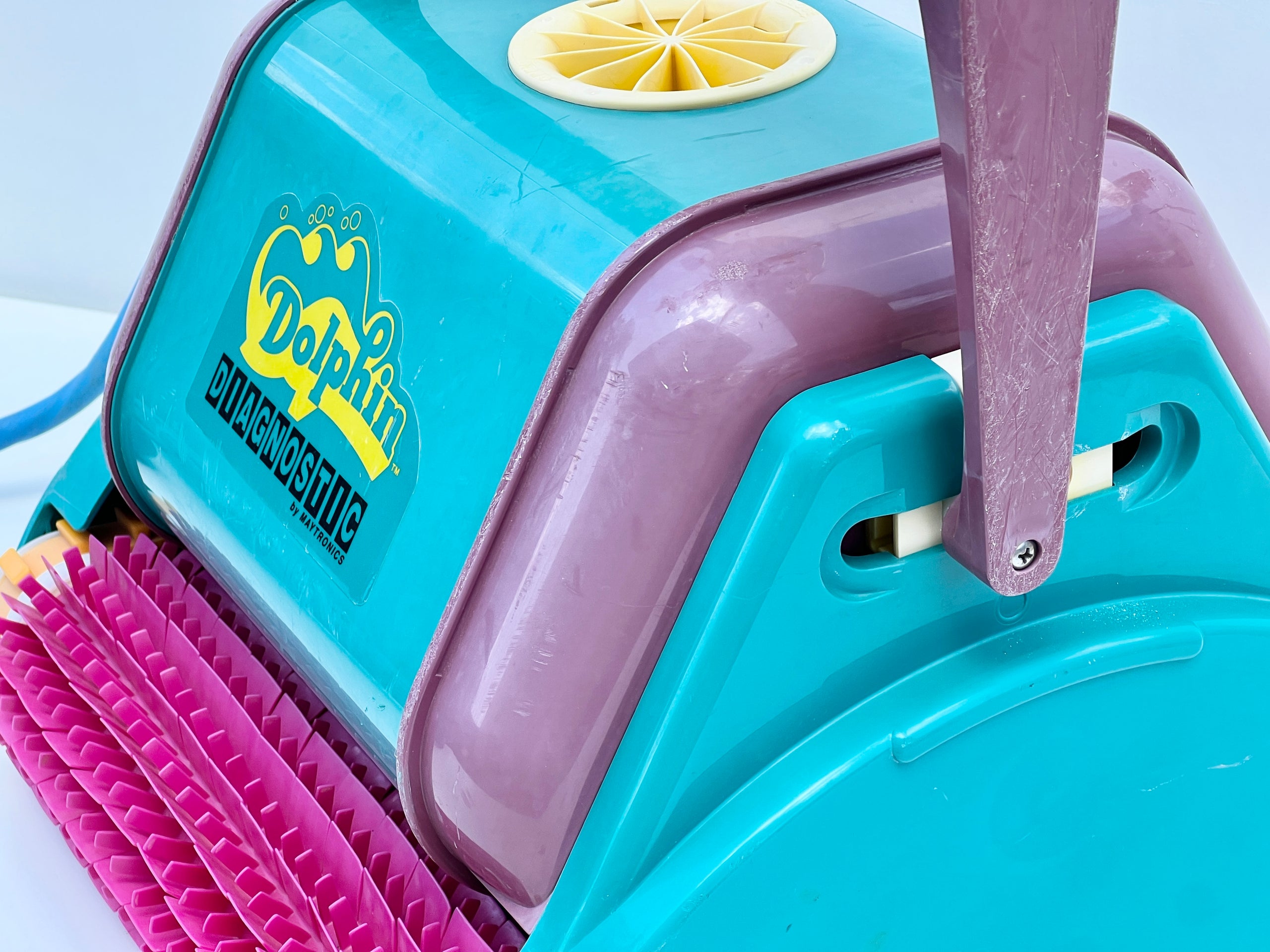 Robot de curățare pentru piscină Dolphin Diagnostic 2001