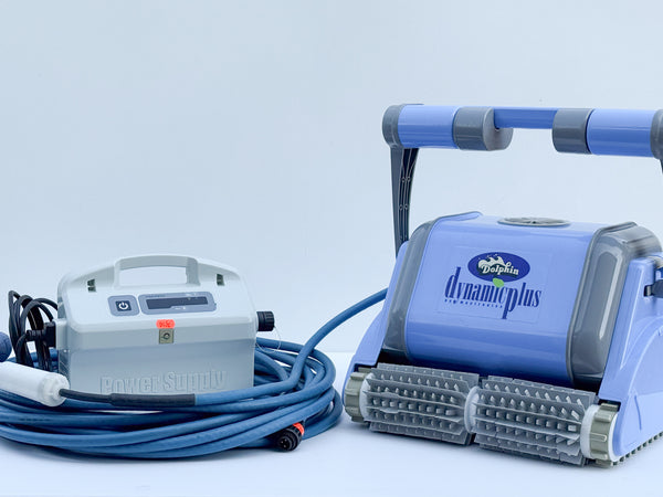 Robot curățare piscină Dolphin Dynamic Plus