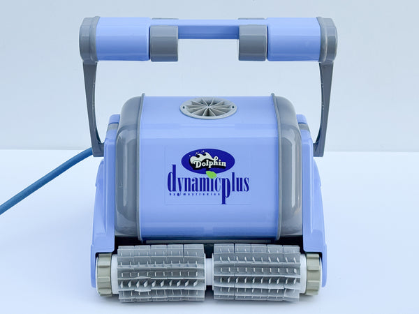 Robot curățare piscină Dolphin Dynamic Plus