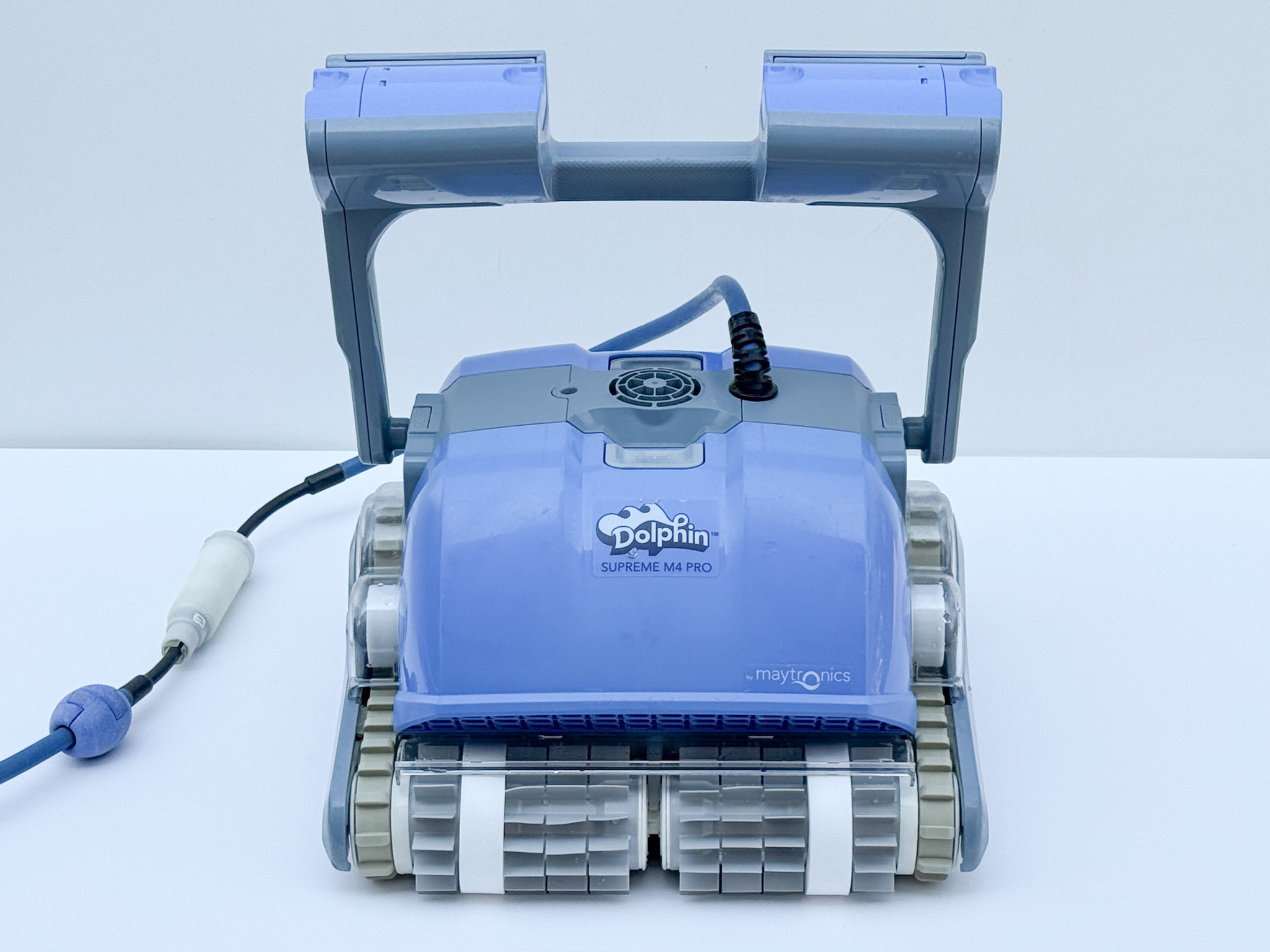 Robot curățare piscină Dolphin Maytronics Supreme M4 PRO