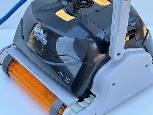Robot de curățare pentru piscină Dolphin Maytronics EX45