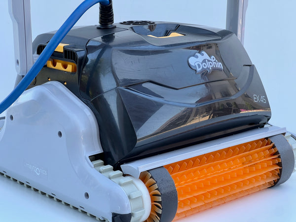 Robot de curățare pentru piscină Dolphin Maytronics EX45
