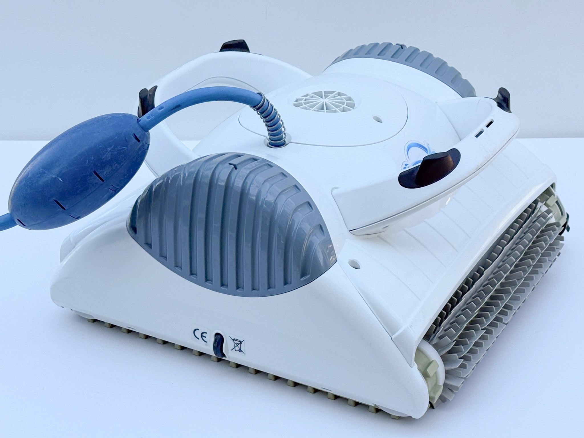 Robot Curățare Piscină Dolphin Moby Pro