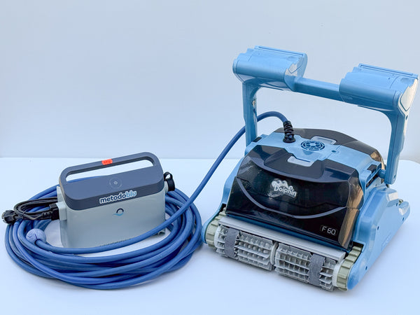 Robot curățare piscină Dolphin Maytronics F60
