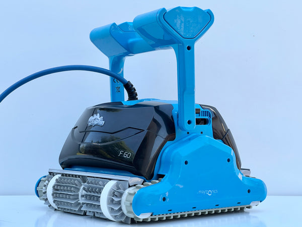 Robot de curățare pentru piscină Dolphin Maytronics F60