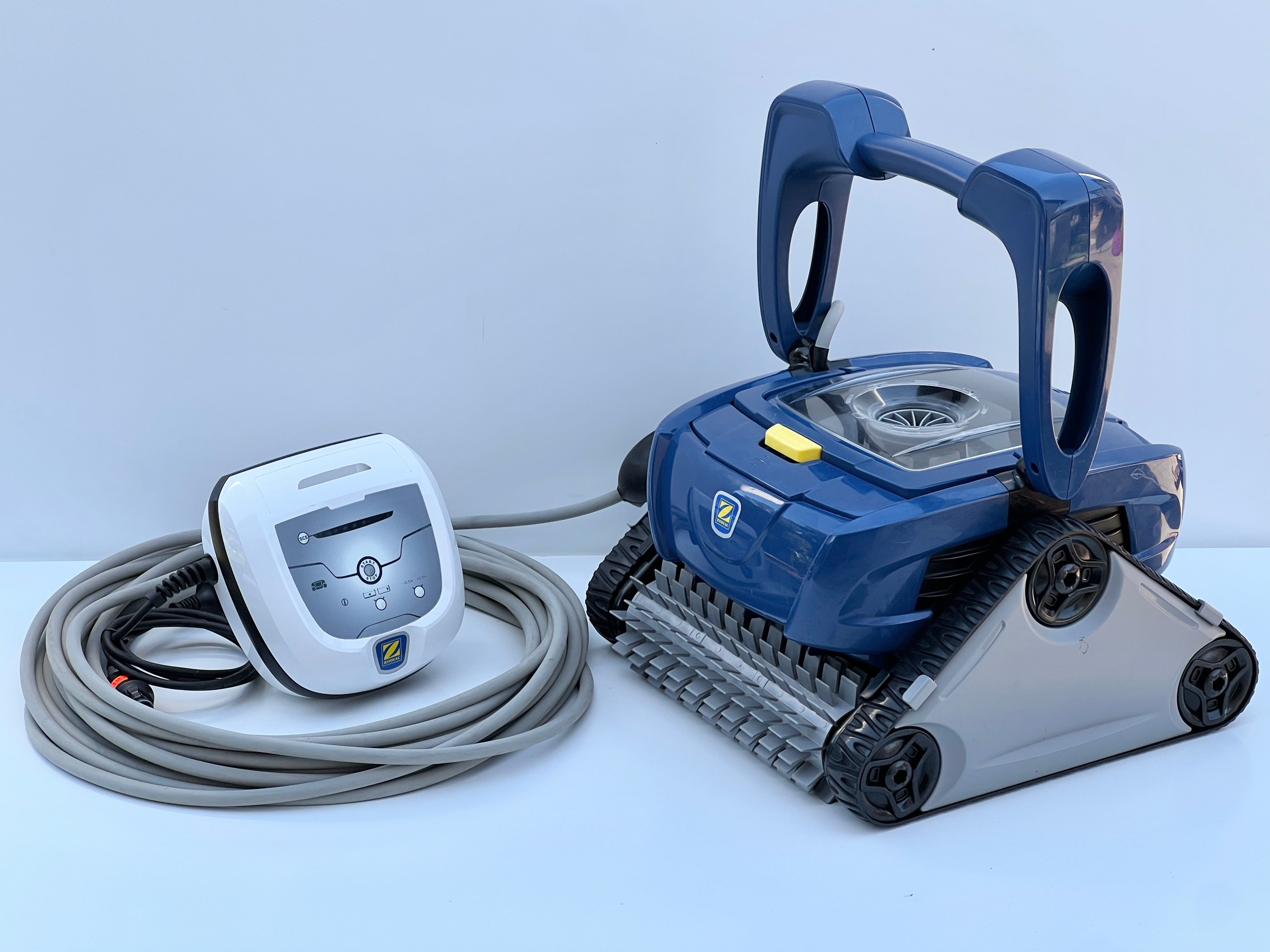 Robot de curățare pentru piscină Zodiac CyclonX RC4400