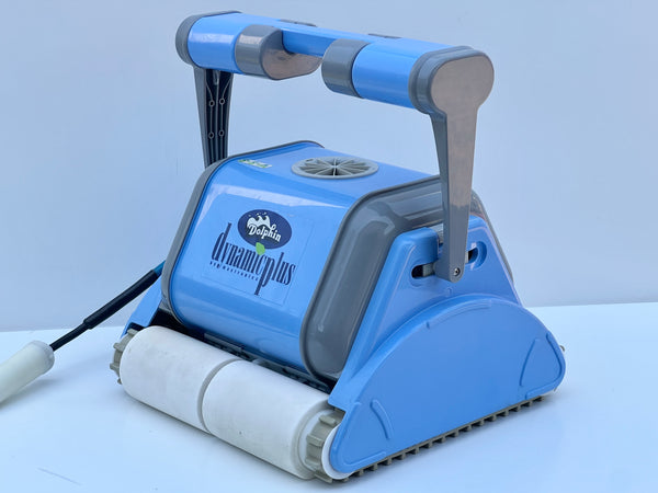 Robot de curățare pentru piscină Dolphin Dynamic Plus (PROX2 - Ciclu 6 Ore)