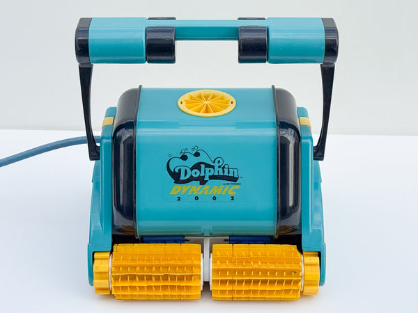 Robot curățare piscină Dolphin Dynamic 2002