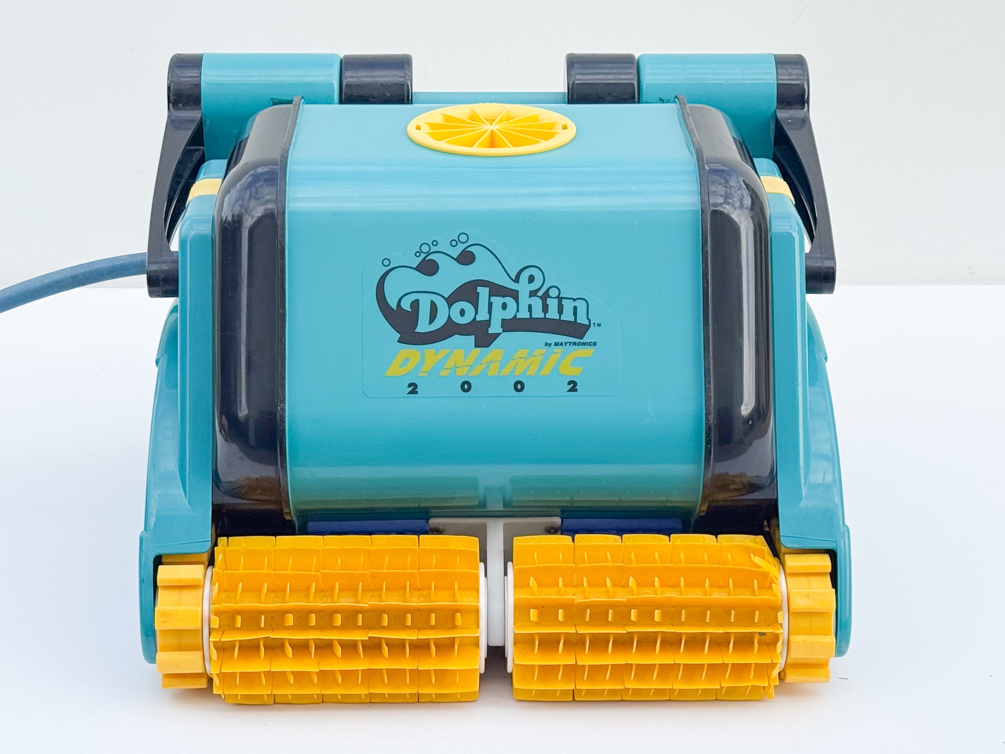 Robot curățare piscină Dolphin Dynamic 2002