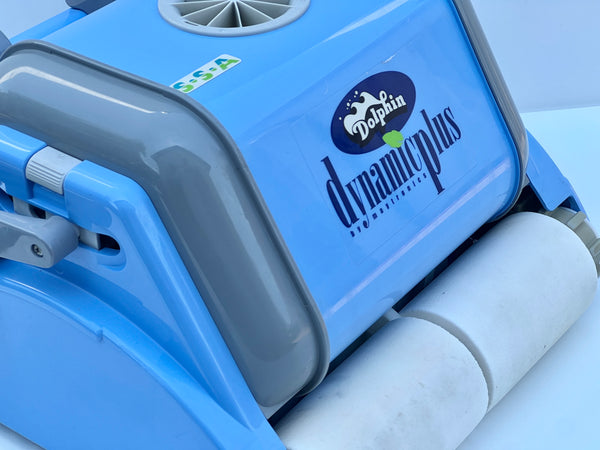 Robot de curățare pentru piscină Dolphin Dynamic Plus (PROX2 - Ciclu 6 Ore)
