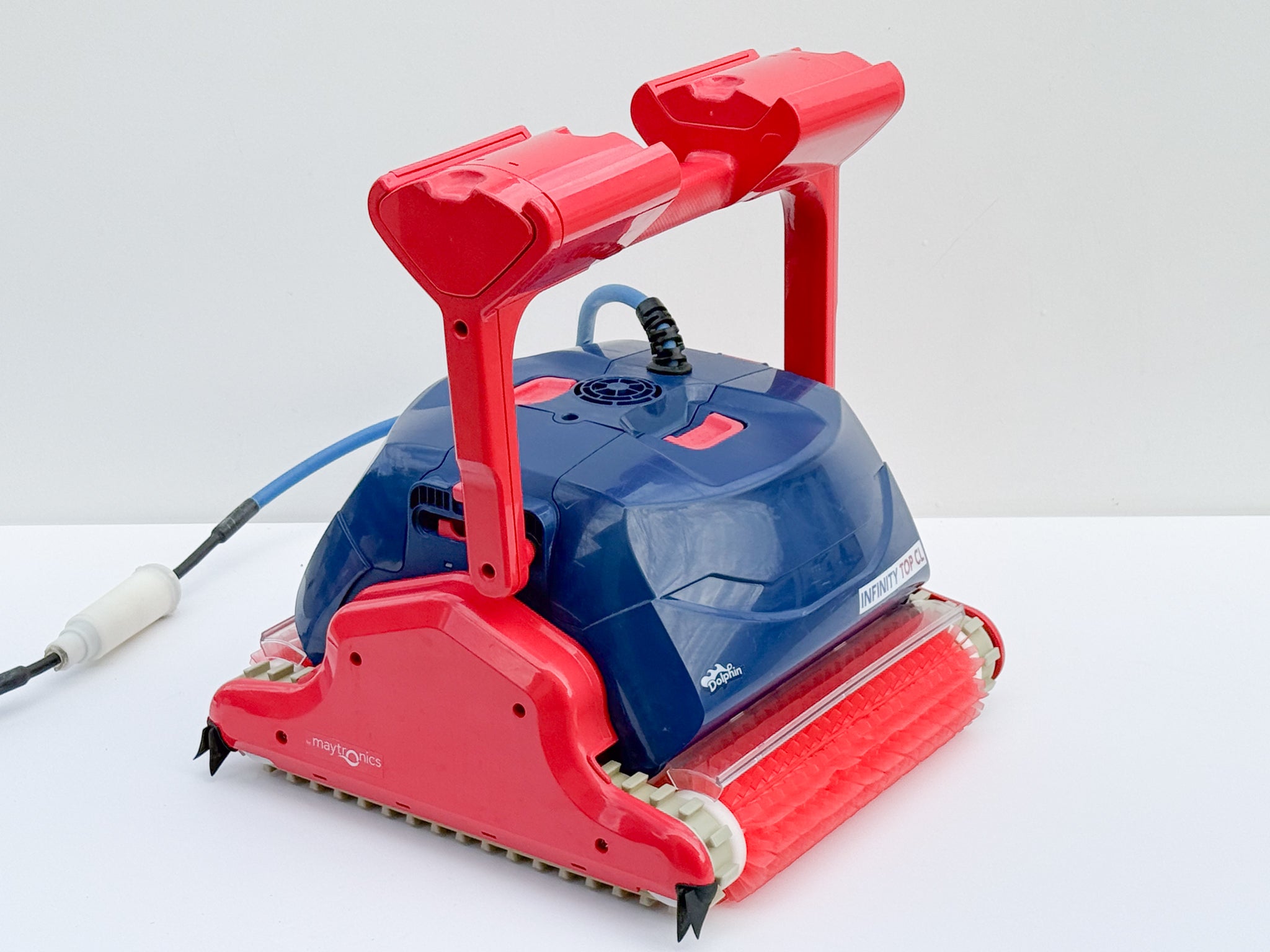 Robot curățare piscină Dolphin Infinity Top CL
