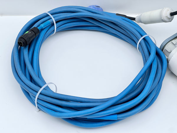Robot de curățare pentru piscină Dolphin Supreme M4 PRO
