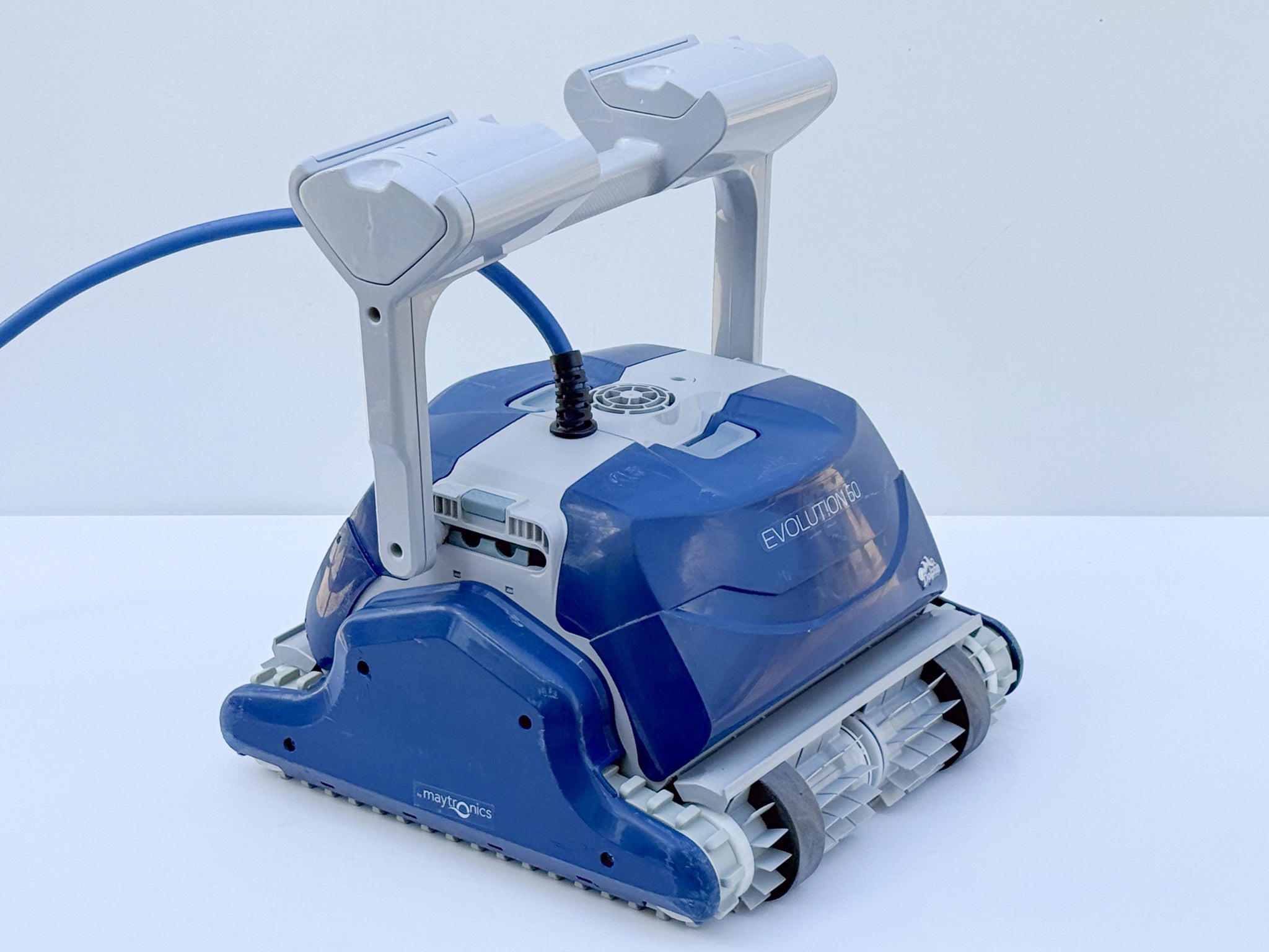 Robot curățare piscină Dolphin Evolution 60