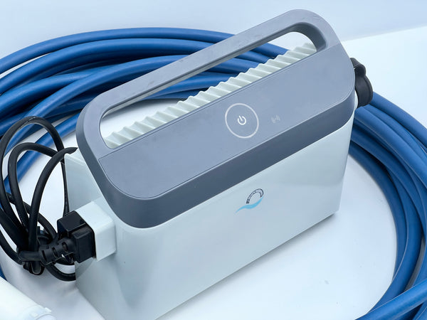 Robot de curățare pentru piscină Dolphin Maytronics SF60