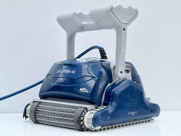 Robot de curățare pentru piscină Dolphin Evolution 40
