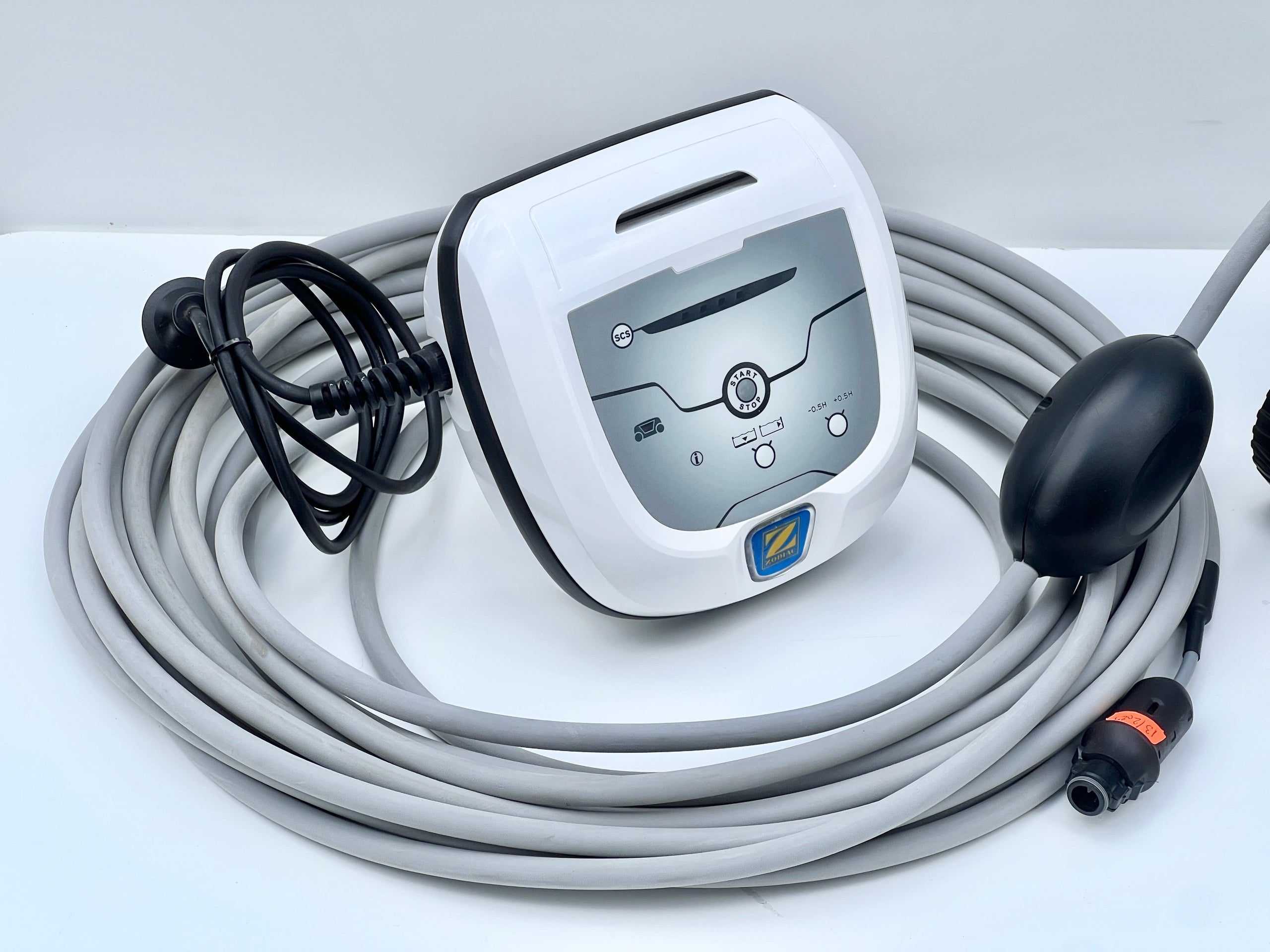 Robot de curățare pentru piscină Zodiac CyclonX RC4400