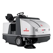 Mașină de măturat pardoseli Comac CS90 B