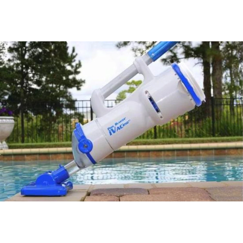 Aspirator cu baterie WaterTech Pool Blaster iVAC 250 pentru piscină, spa și jacuzzi